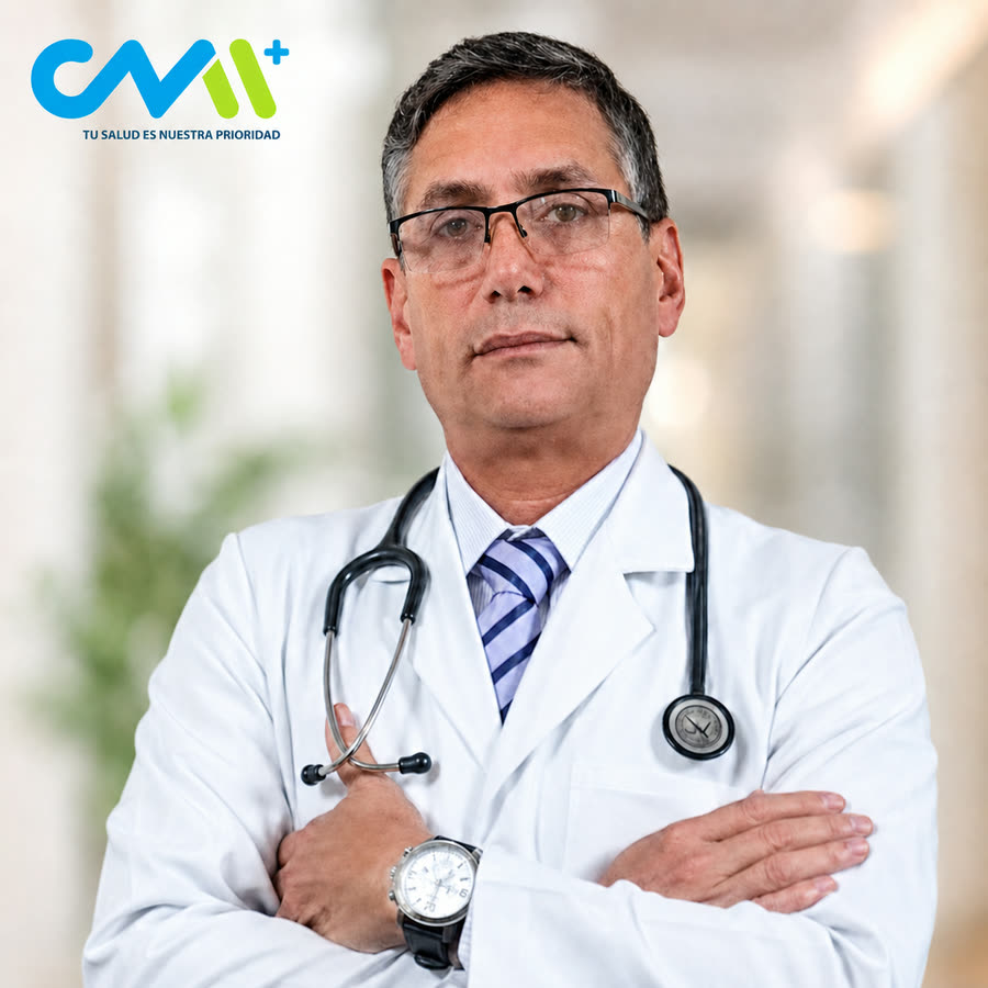 Retrato institucional del Dr. Felipe Martínez, médico internista de CMI Salud